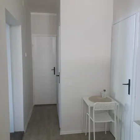 Aparthotel сјајни лешник 3*